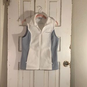 Columbia fleece vest